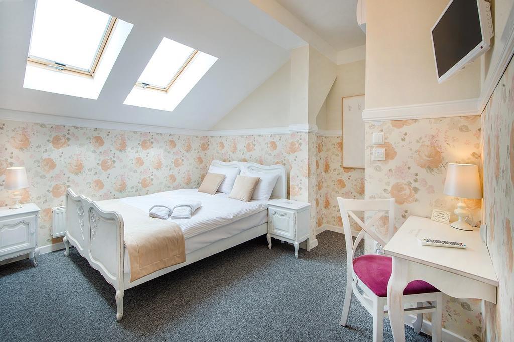 Premium - Bed&Breakfast Malbork Exterior foto