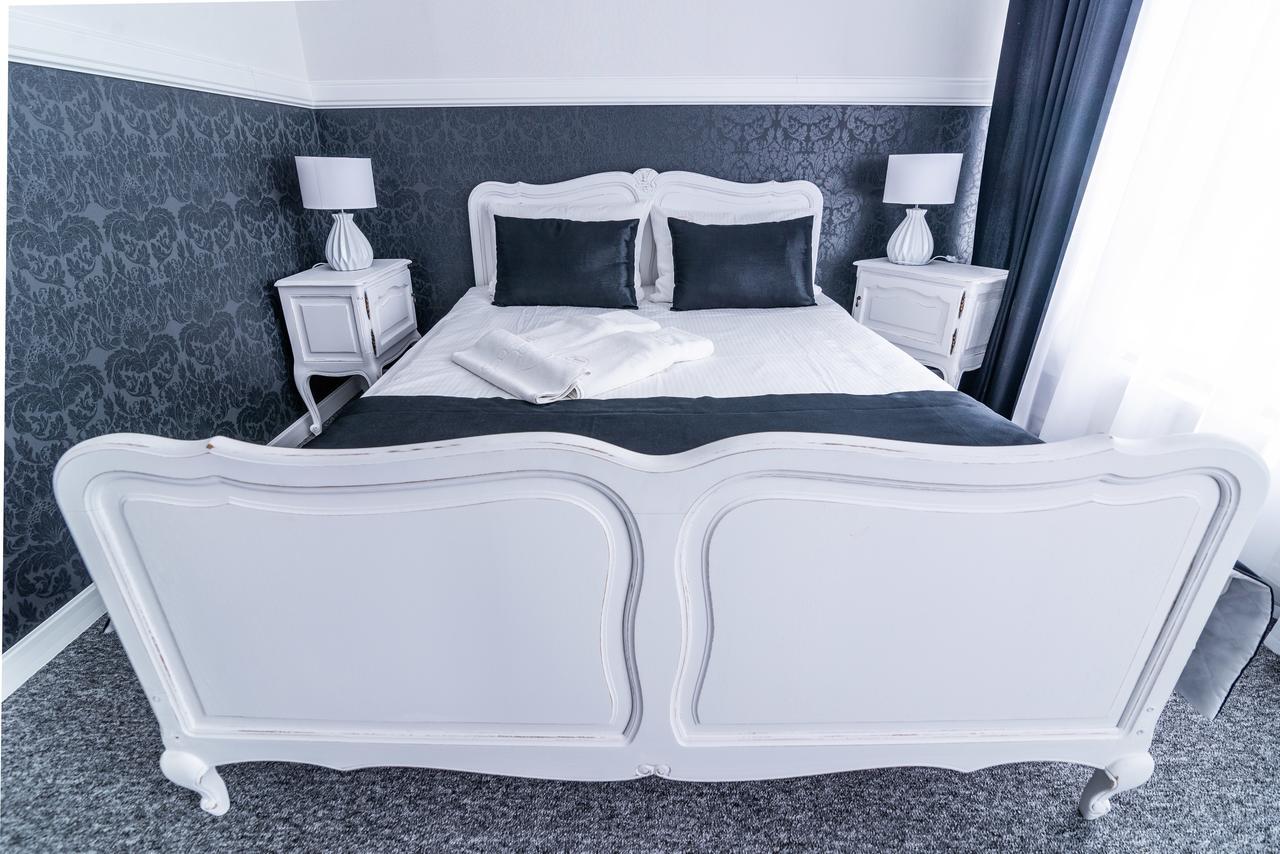 Premium - Bed&Breakfast Malbork Exterior foto